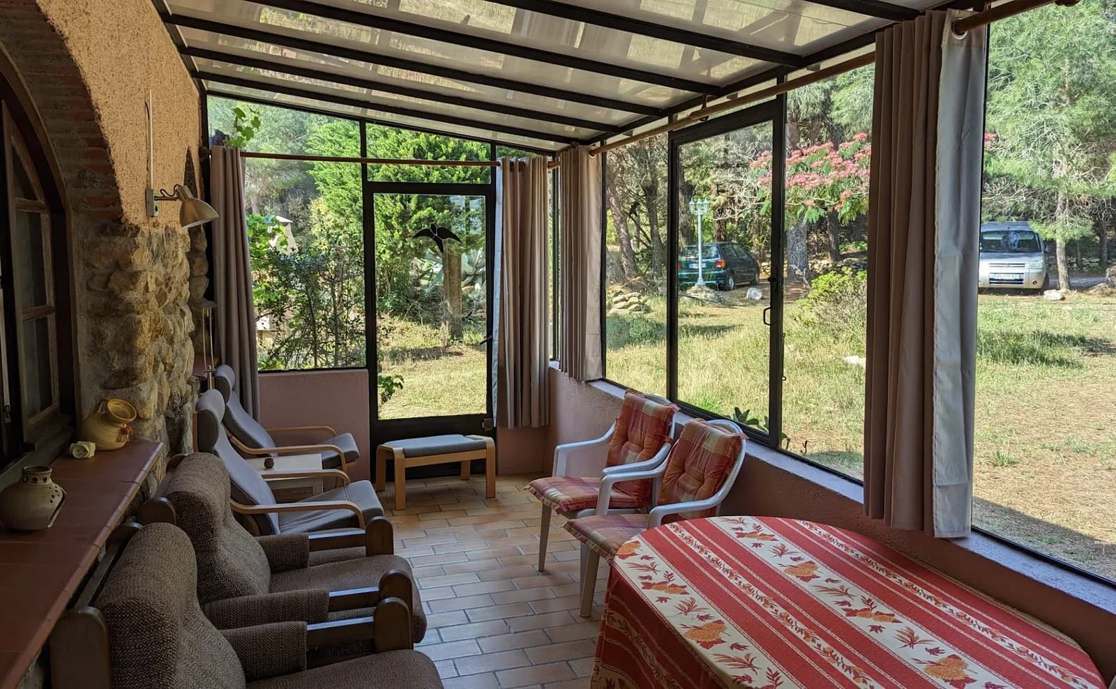 Allocigale_Grillons_veranda.jpg